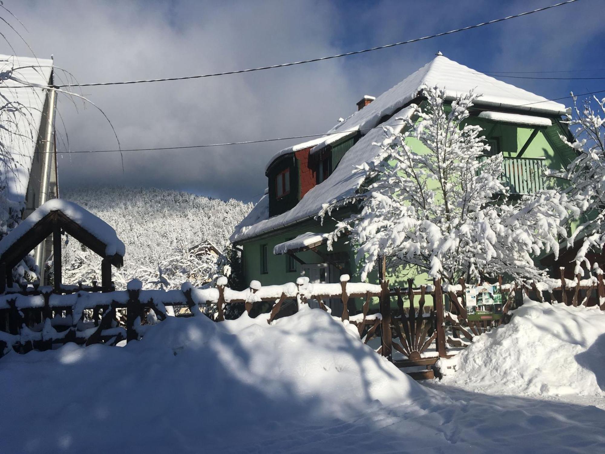 Pensiunea Panorama BaileTusnad Luaran gambar